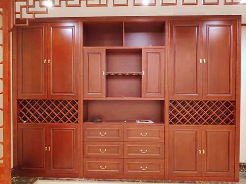 曹妃甸中式家居装修之中式酒柜装修效果图